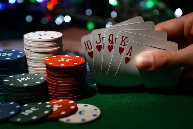 duta slot138 mobile app interface showing live football matches and casino games